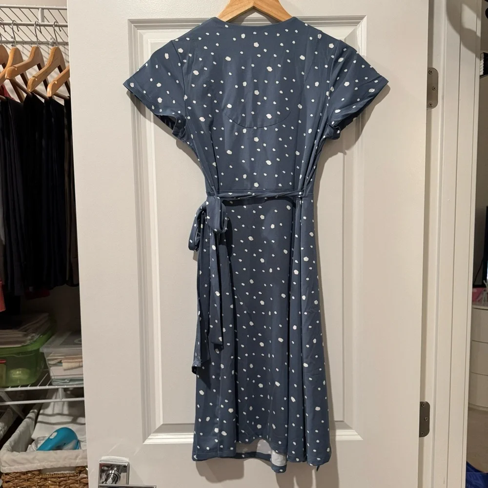 RIPE MATERNITY Liv Maternity Wrap Dress Blue XS - Picture 11 of 13